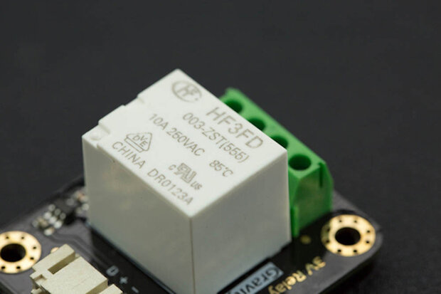 Gravity: Digital 10A Relay Module 3.3V DFR0473